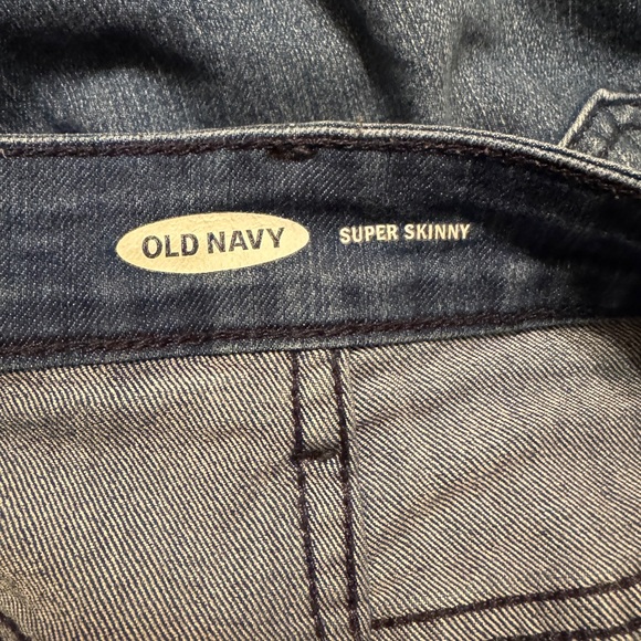 Old Navy | EUC Women’s Super Skinny Dark Jeans Size 12 - Picture 6 of 7